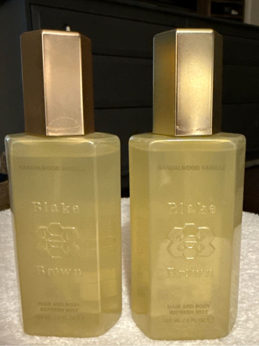 Blake Brown SANDALWOOD VANILLE Hair & Body Refresh Mist 1.7 floz 2 Pack NEW